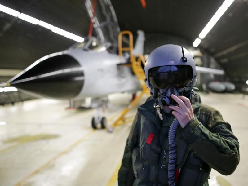 Die Luftwaffe verlegt die Ausbildung von «Tornado»-Piloten aus den USA nach Schleswig. Foto A. Heimken Foto: Axel Heimken