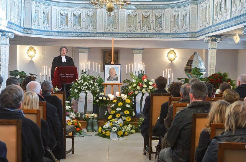 Dietrich Lauter ließ das Leben von Martin Pfarr Revue passieren.