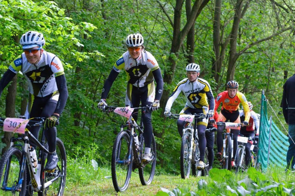 Michael Schuchardt, David Voll, Ronny Früh und Peter Hermann (v.li.) gehörten 2014 zu den Teilnehmern des Harzer Mountainbike-Marathons in Friedrichsbrunn, der nun Geschichte ist.