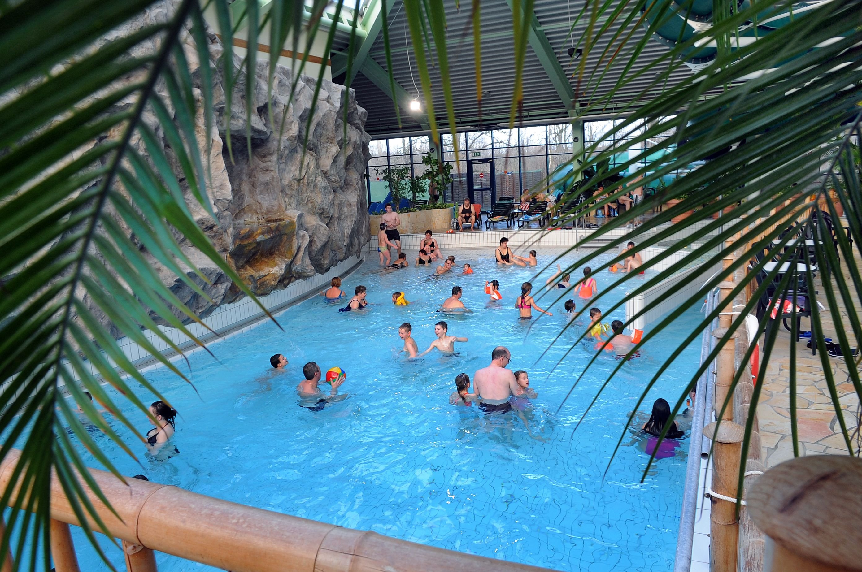 Das Wellenbad, eine der Attraktionen der Badewelt.