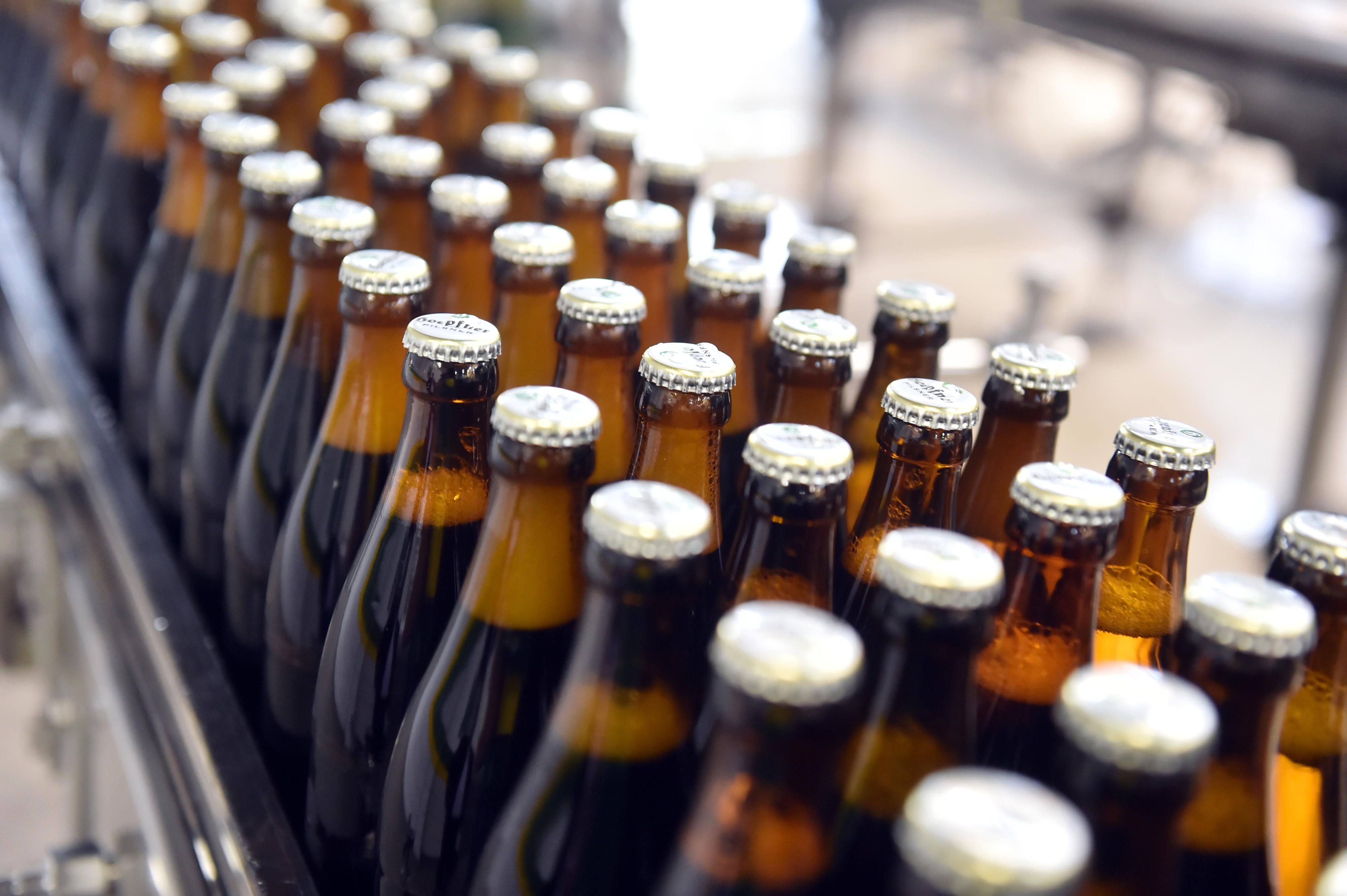 Supermarktketten haben sich bei Bierpreisen abgesprochen.