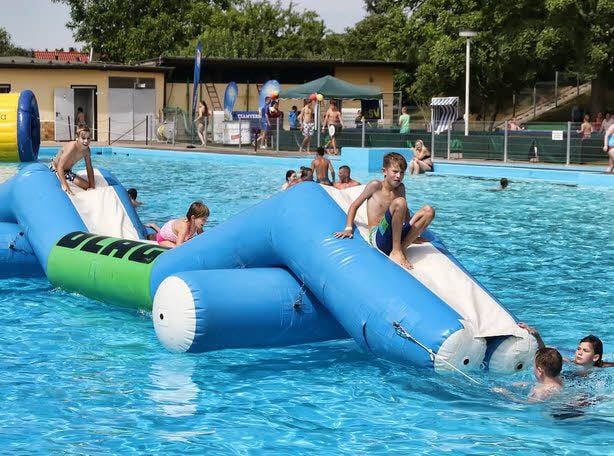 Sommertag im Stadtbad.