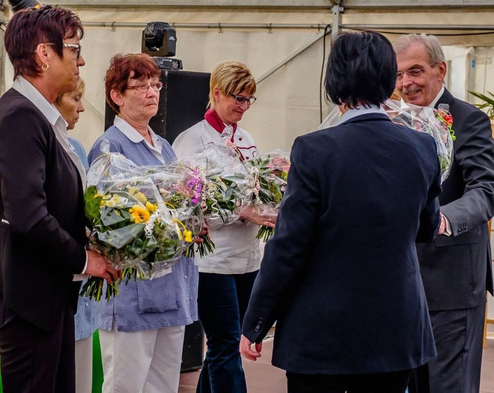 Das Jubiläum im Seniorenpark Coswig war auch willkommener Anlass, Danke zu sagen für jahrelange Unterstützung.