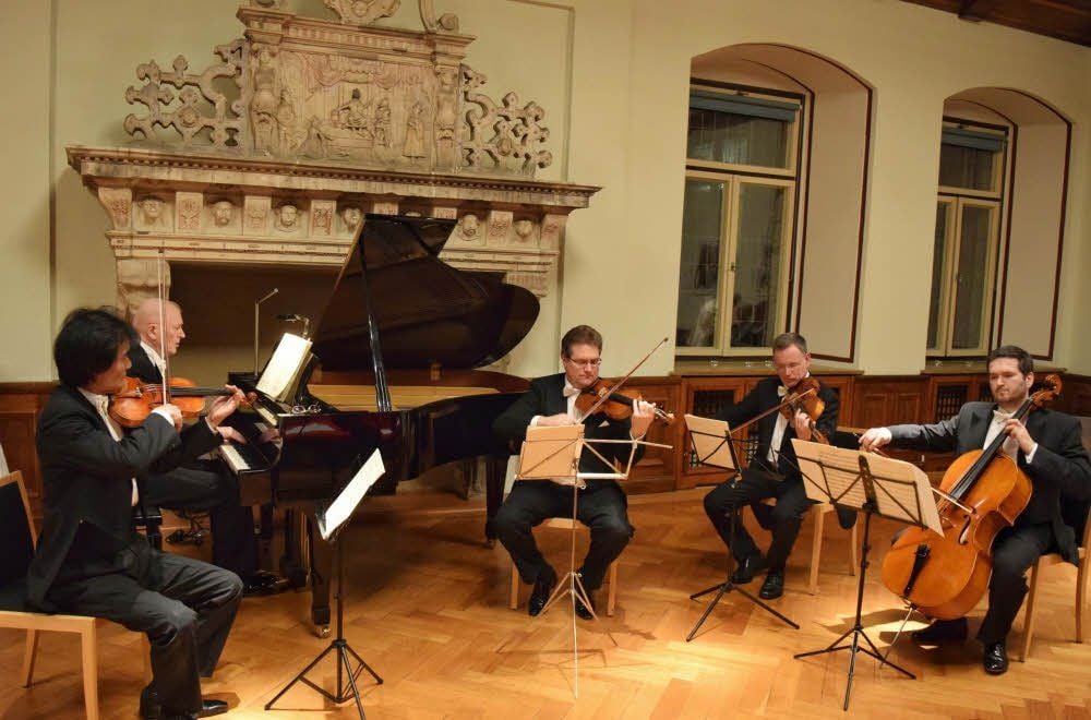 Das Philharmonische Streichquartett Magdeburg und Pianist Hermann Müller bestritten den Abend.