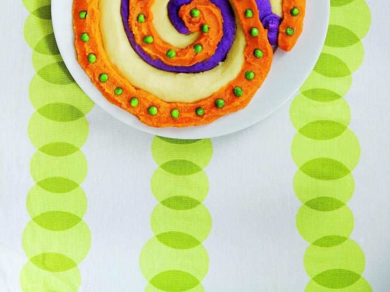 Die Rezepte von Hoffmann sorgen in der Regel für viel Farbe. Foto: Zoe Spawton, Edel Books