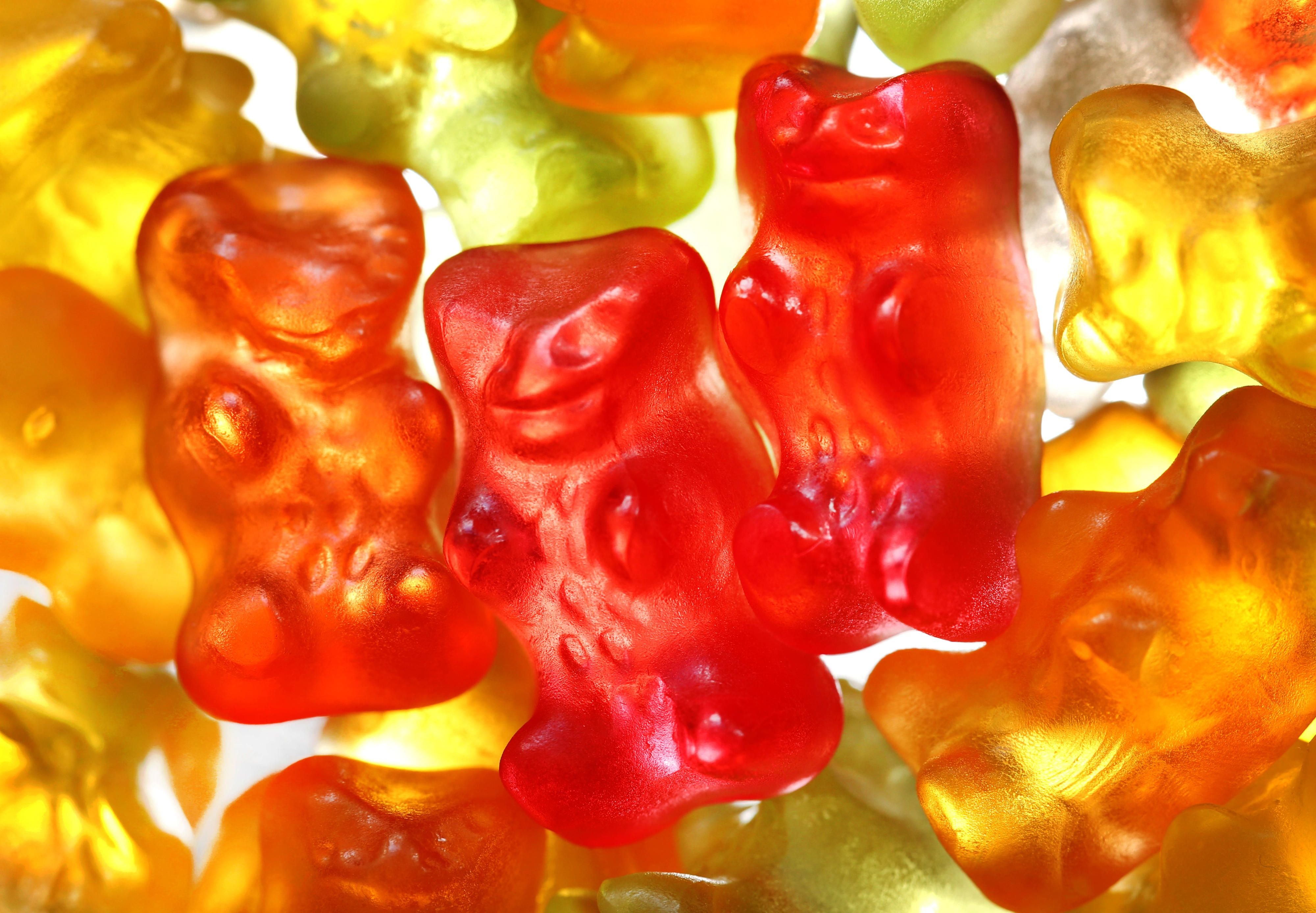 Ein Thüringer hat ein Smartphone bestellt. Doch geliefret wurde eine Tüte Gummibären.