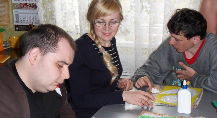 Schulalltag im Förderzentrum in der Glinka-Straße, das vom Elternverein „Felicitas“ mit Unterstützung des Förderkreises Sumy-Hilfe betrieben wird