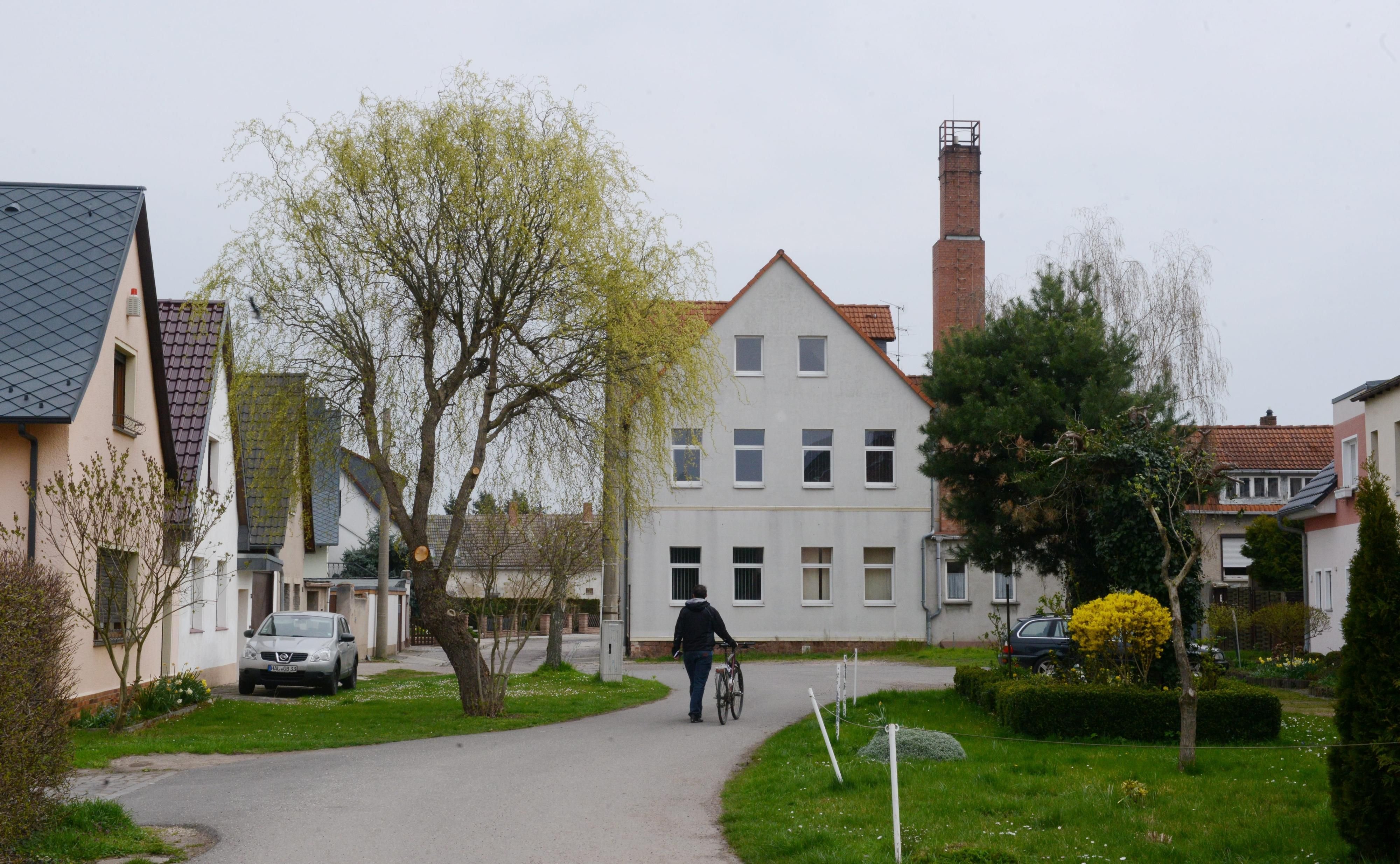 In der ehemaligen DRK-Schule im Schulhof Nietleben sollen 16 Flüchtlingskinder und Jugendliche untergebracht werden.