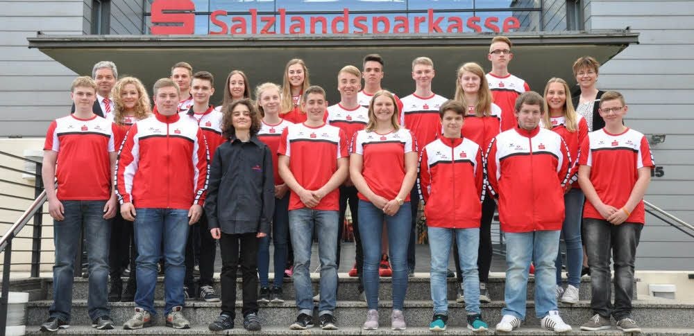 Über eine einjährige finanzielle Förderung können sich diese Sporttalente freuen.
