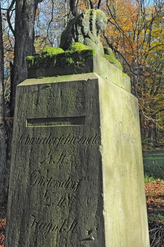 Der Wolfsstein ist beschädigt.