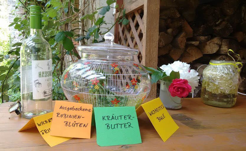 Den Gästen wurde ein naturnahes Bufett geboten.