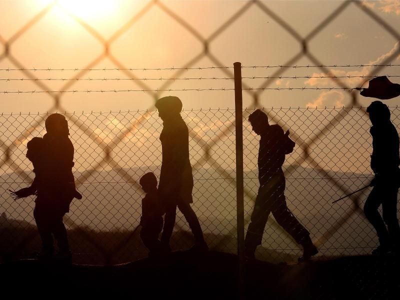 Schicksal ungewiss: Der Flüchtlingspakt zwischen EU und der Türkei enthält kein Wort darüber, was mit den rund 48 000 Flüchtlingen geschehen soll, die schon jetzt in Griechenland sind. Foto: Orestis Panagiotou