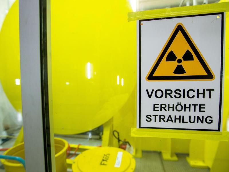 Oft ist es der Zufall, der neuen Erkenntnissen auf die Sprünge hilft. So war es auch bei der Entdeckung radioaktiver Strahlung. Foto: Jens Büttner/Archiv