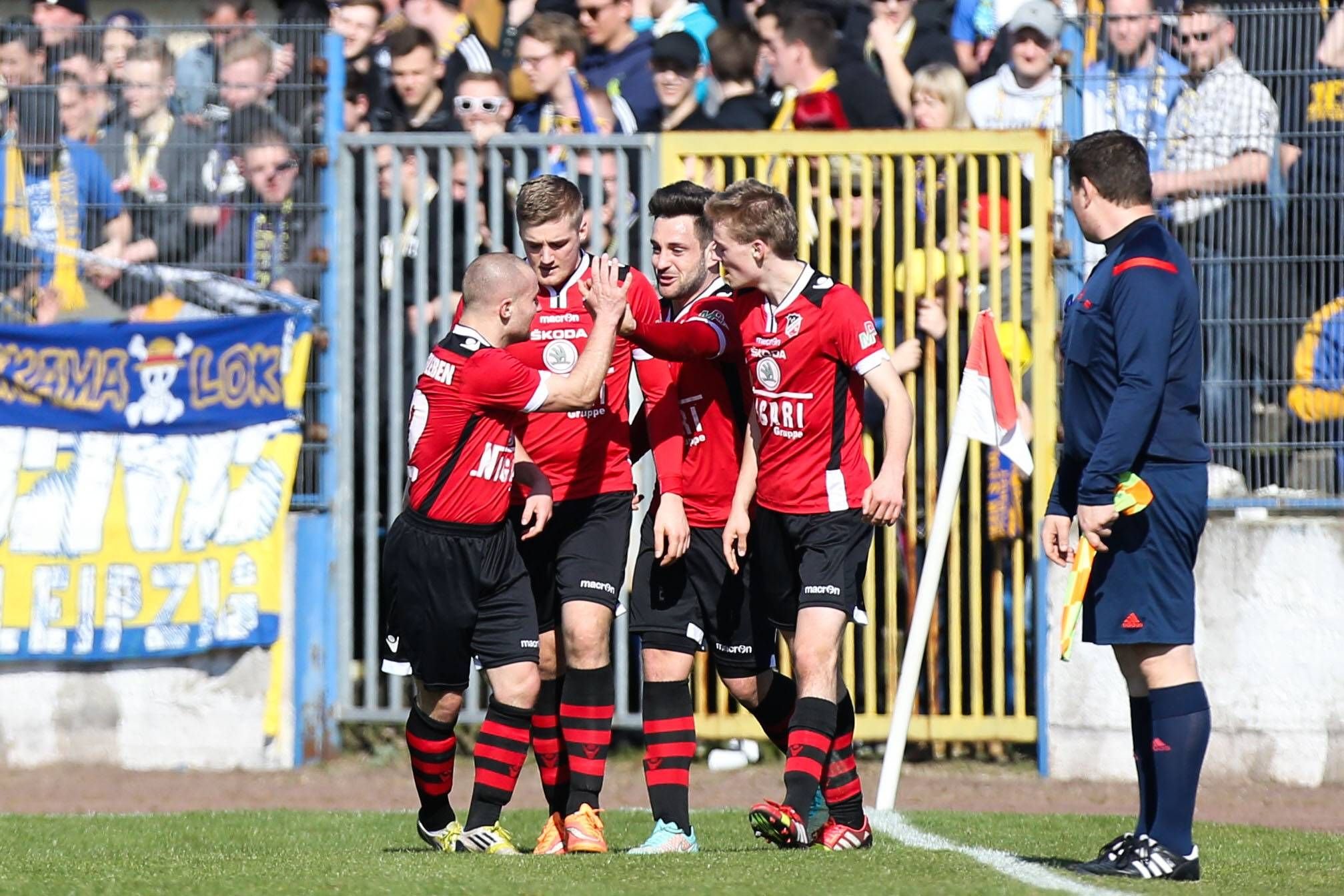 Der FSV Barleben weiß, wie es sich im Heinrich-Germer-Stadion jubeln lässt. Gegen Lok Leipzig wich der FSV bereits aus, auch gegen den FCM wird hier gespielt.