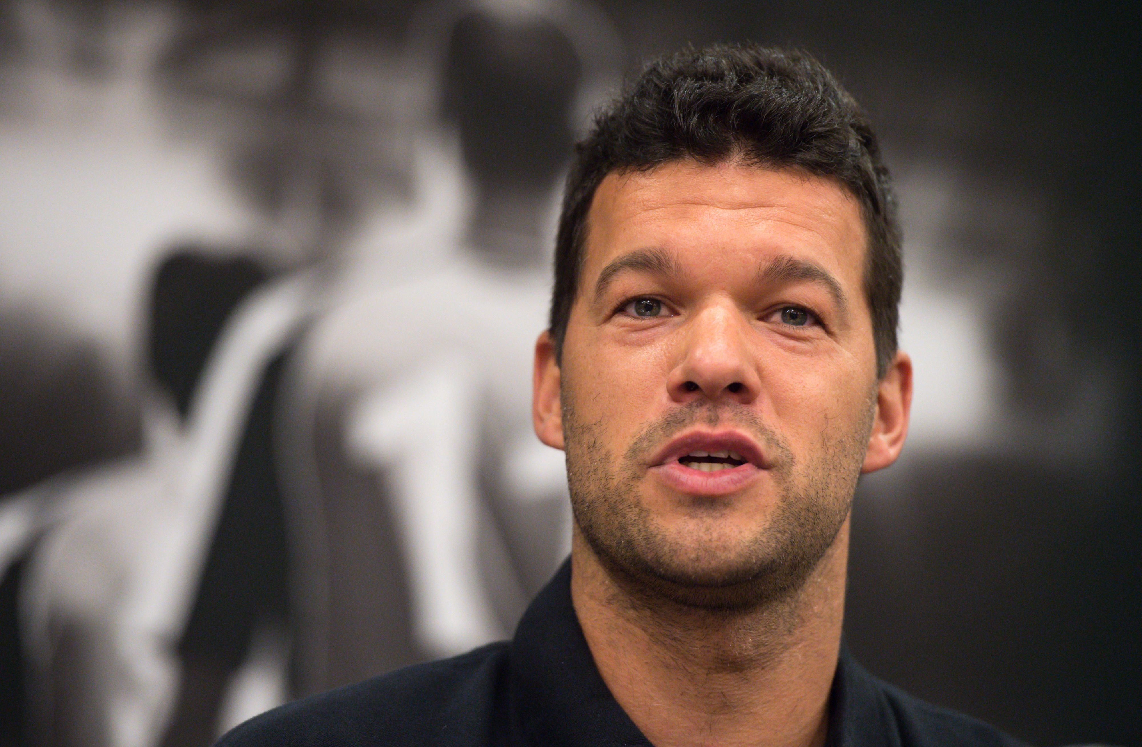 Michael Ballack fehl in der aktuellen DFB-Elf Charakter.