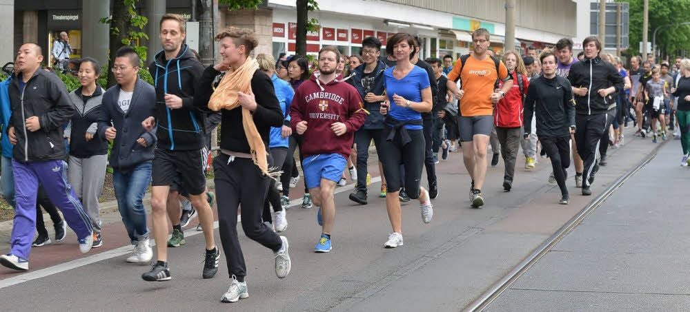 Studenten der Hochschule Anhalt und viele Dessauer widmeten ihren Lauf der ermordeten Frau.