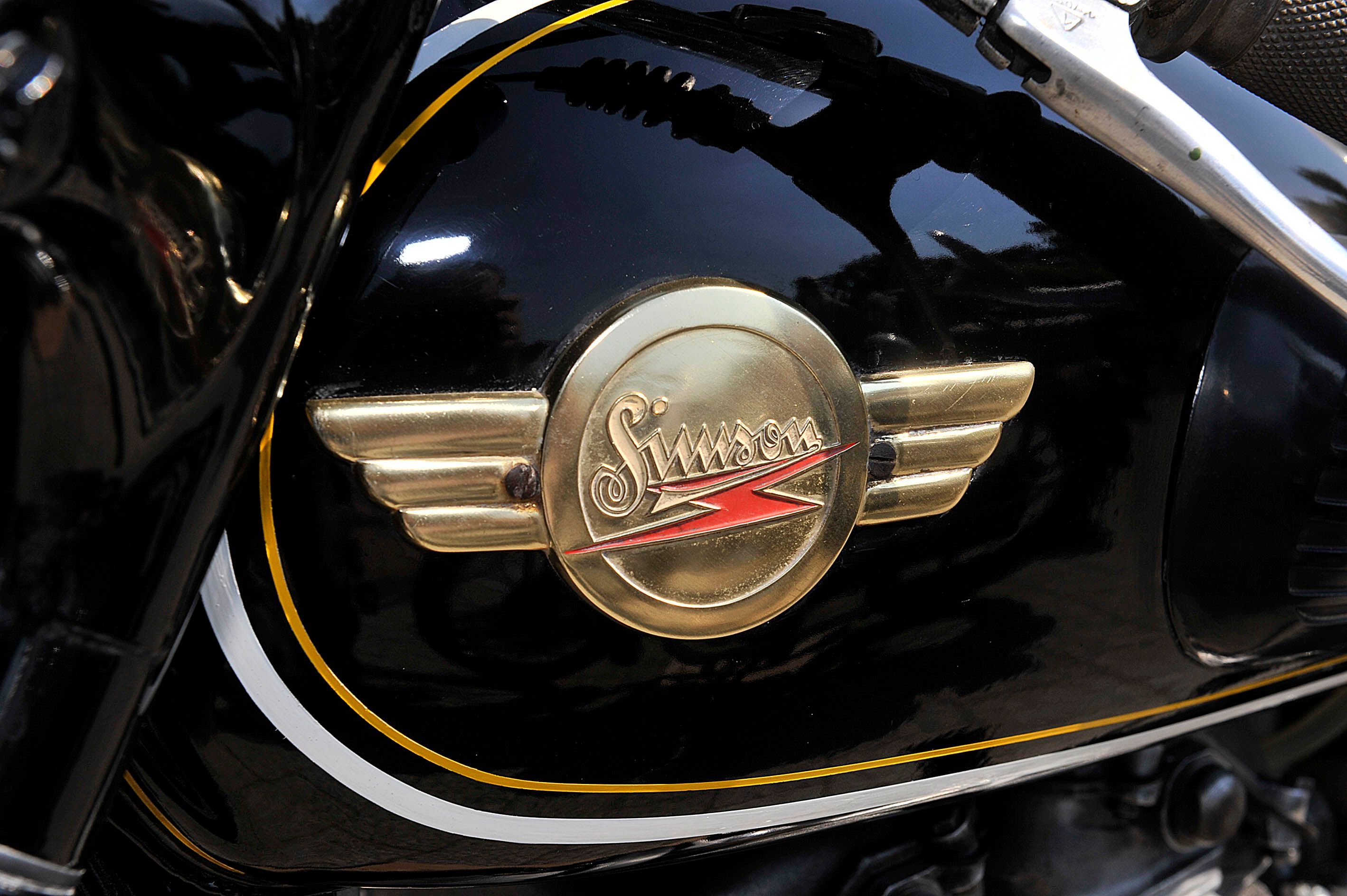 Es blinkt und strahlt bei den Motorrad-Oldtimern: Am Pfingstsonnabend findet in Bad Schmiedeberg das Treffen des Oldtimer Motorrad Clubs Bad Schmiedeberg statt.