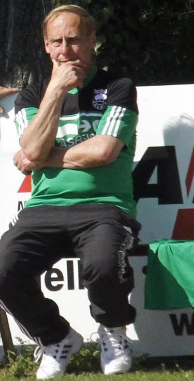 Nach der 0:3-Niederlage im Fußball-Landesklasse-Spiel am Sonnabend gegen den VfB Borussia Görzig war Wacker Helbras Trainer Dieter Auffenbauer ratlos. Was seine Mannschaft in dieser wichtigen Partie gegen den Mitkonkurrenten im Abstiegskampf gezeigt hatte, war schlichtweg zu wenig.