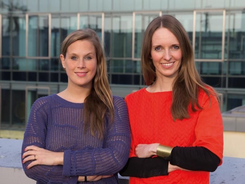 Jana Tepe (l) ist gemeinsam mit Anna Kaiser Geschäftsführerin von Tandemploy, einer Online-Plattform für Jobsharing und flexibles Arbeiten. Foto: Christian Stumpp