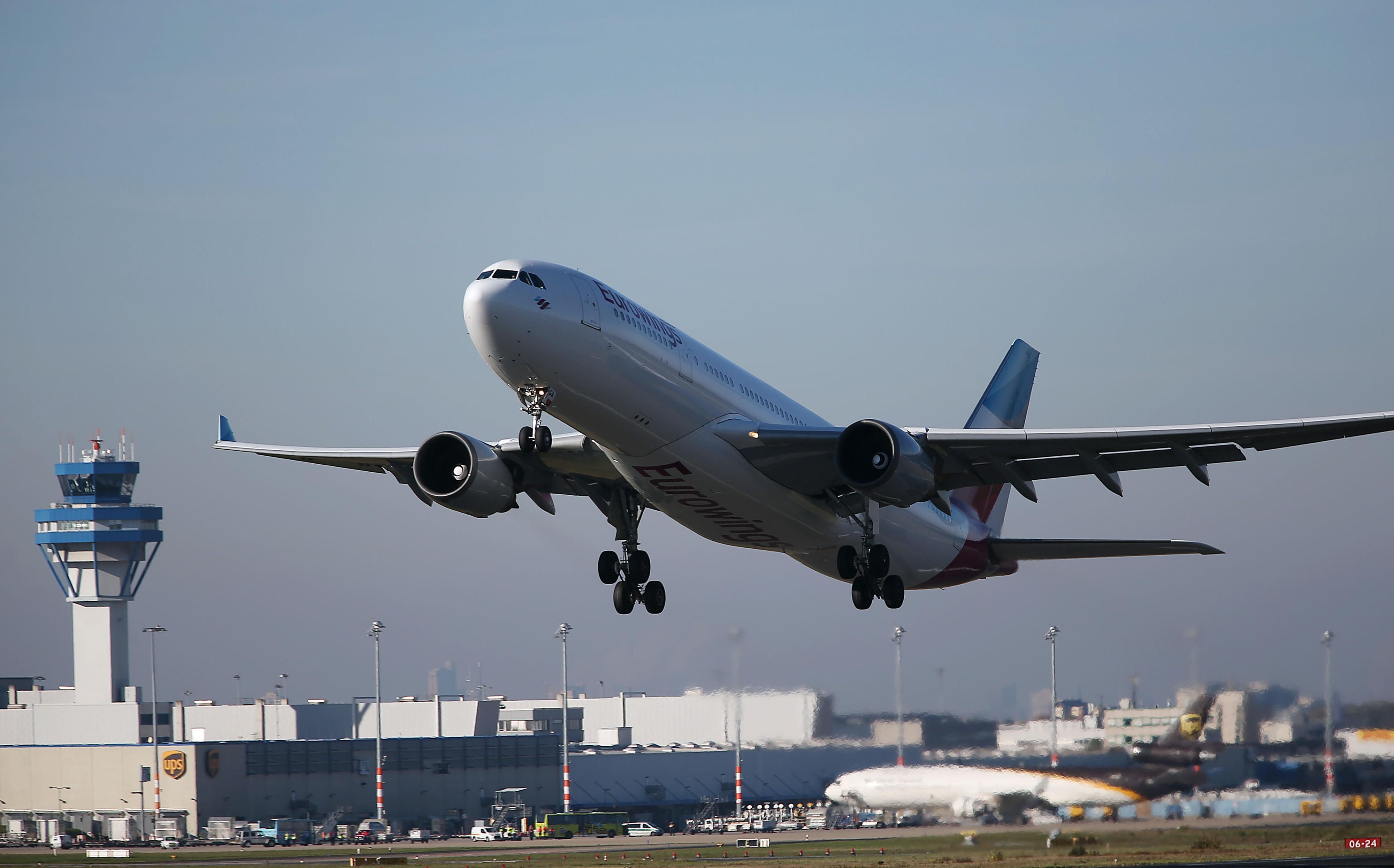 Maschine der Fluggesellschaft Eurowings (Symbolbild)