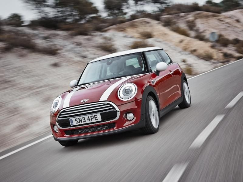 Begehrter Kleinwagen: Der Mini ist auch als Gebrauchtwagen beliebt und entsprechend stabil sind die Preise. Foto: BMW