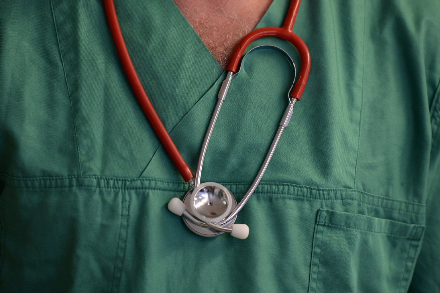 Ein Arzt im Krankenhaus.