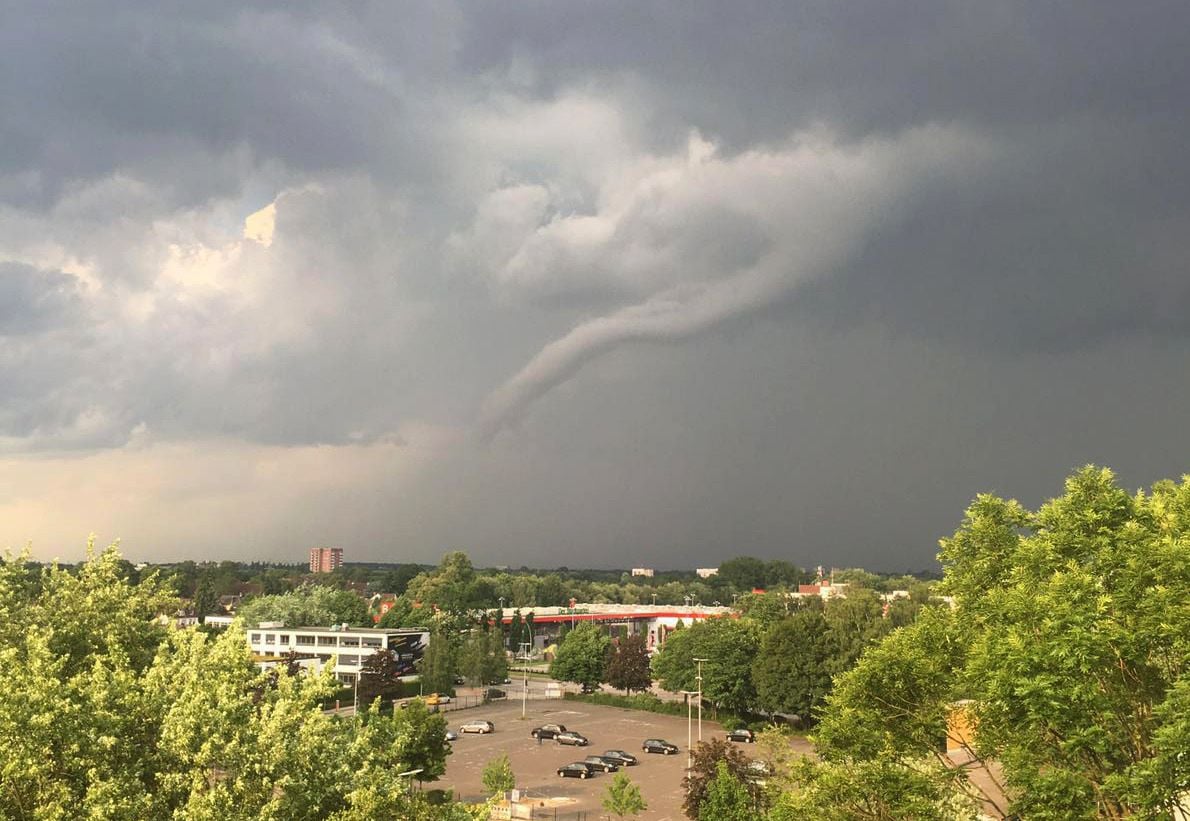 Ein Tornado am 7. Juni über Hamburg