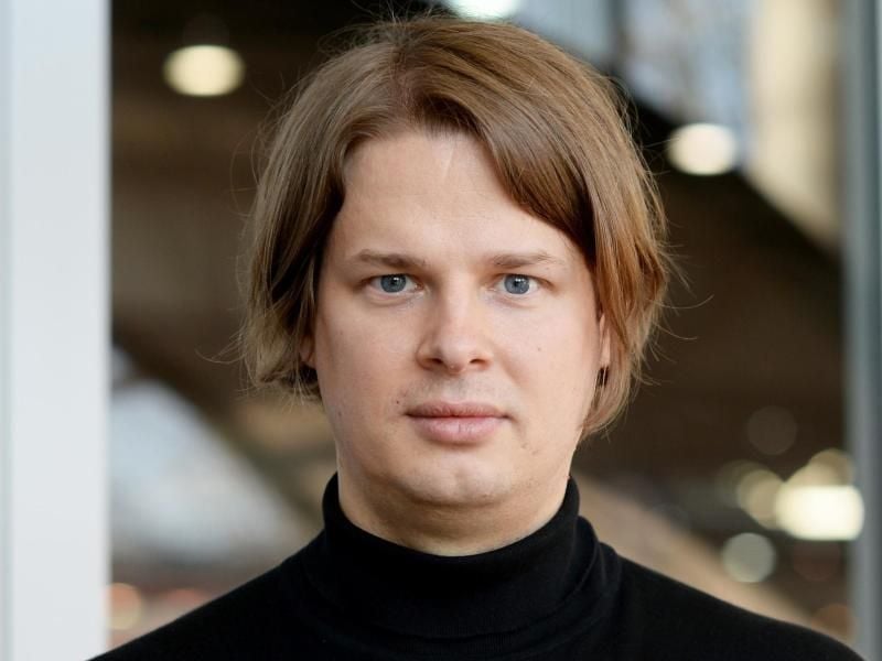 Jan Snela präsentiert sein Debüt «Milchgesicht». Foto: Jens Kalaene