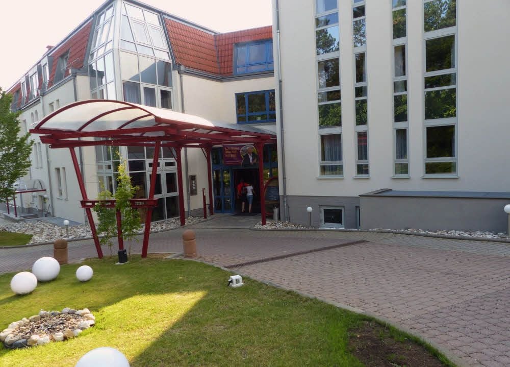 Am 15. Mai 1996 wurde das Berghotel „Zum Edelacker“ eingeweiht.
