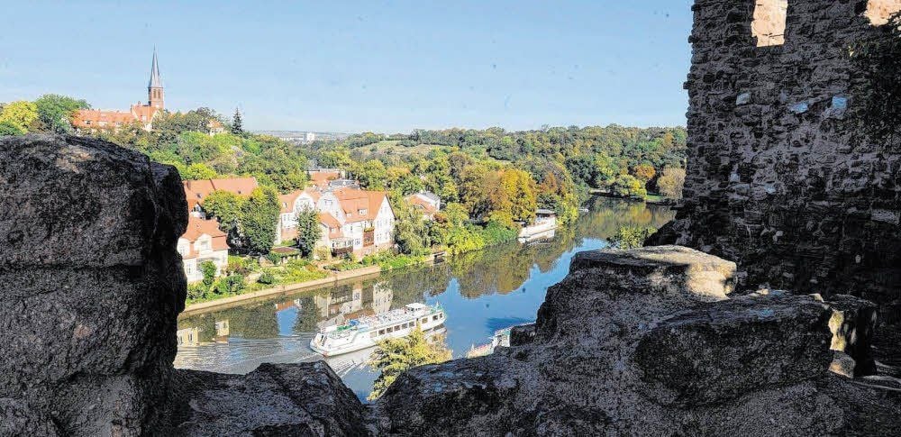 Die Saale in Halle von der Burg Giebichenstein aus.