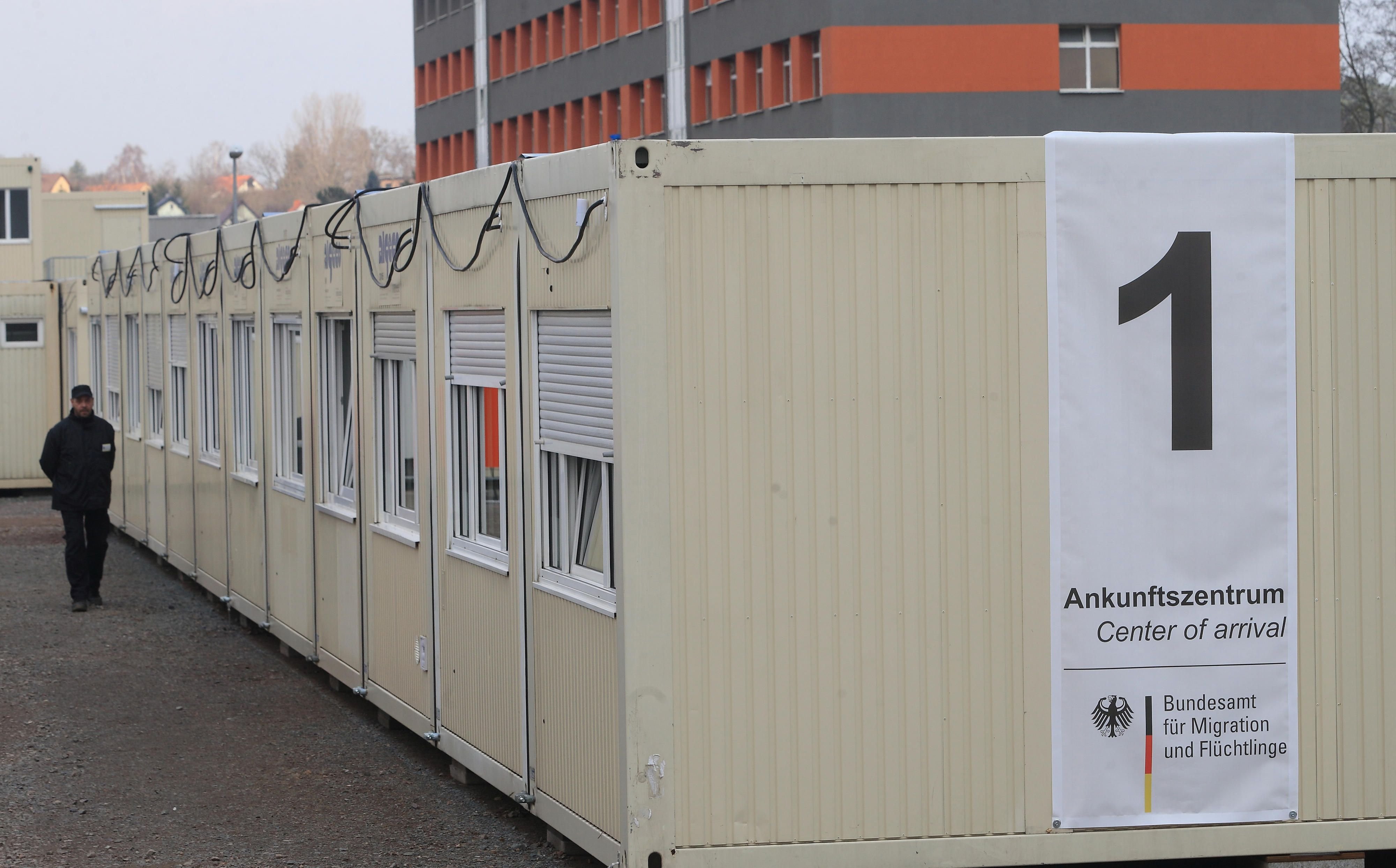 Blick auf das neue Ankunftszentrum für Asylbewerber auf dem Gelände der Zentralen Anlaufstelle für Asylbewerber Sachsen-Anhalts in Halberstadt.