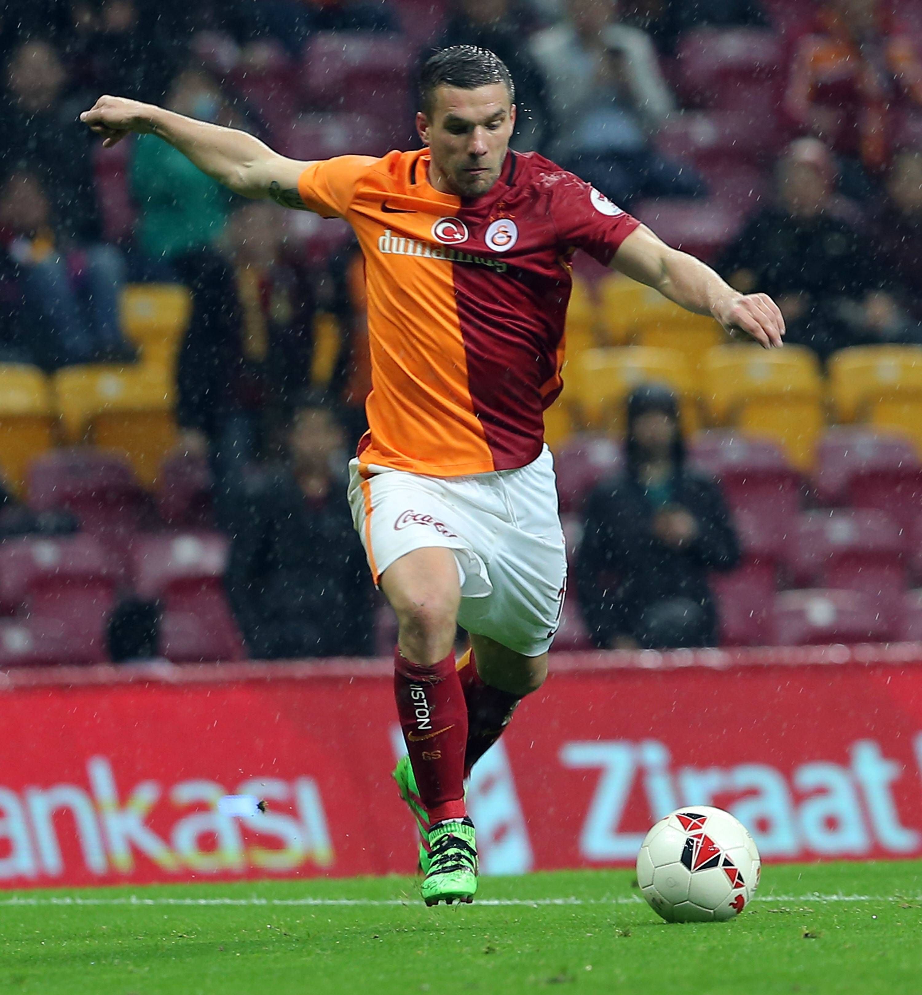 Lukas Podolski im Dress von Galatasaray Istanbul.