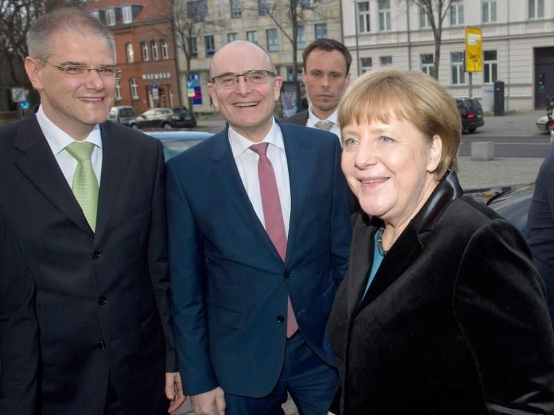 Auch Bundeskanzlerin Merkel sprach bei der Veranstaltung im Theater Stralsund. Foto: Stefan Sauer