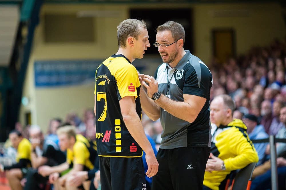 Enrico Lampe (l.) und Trainer Christian Pöhler