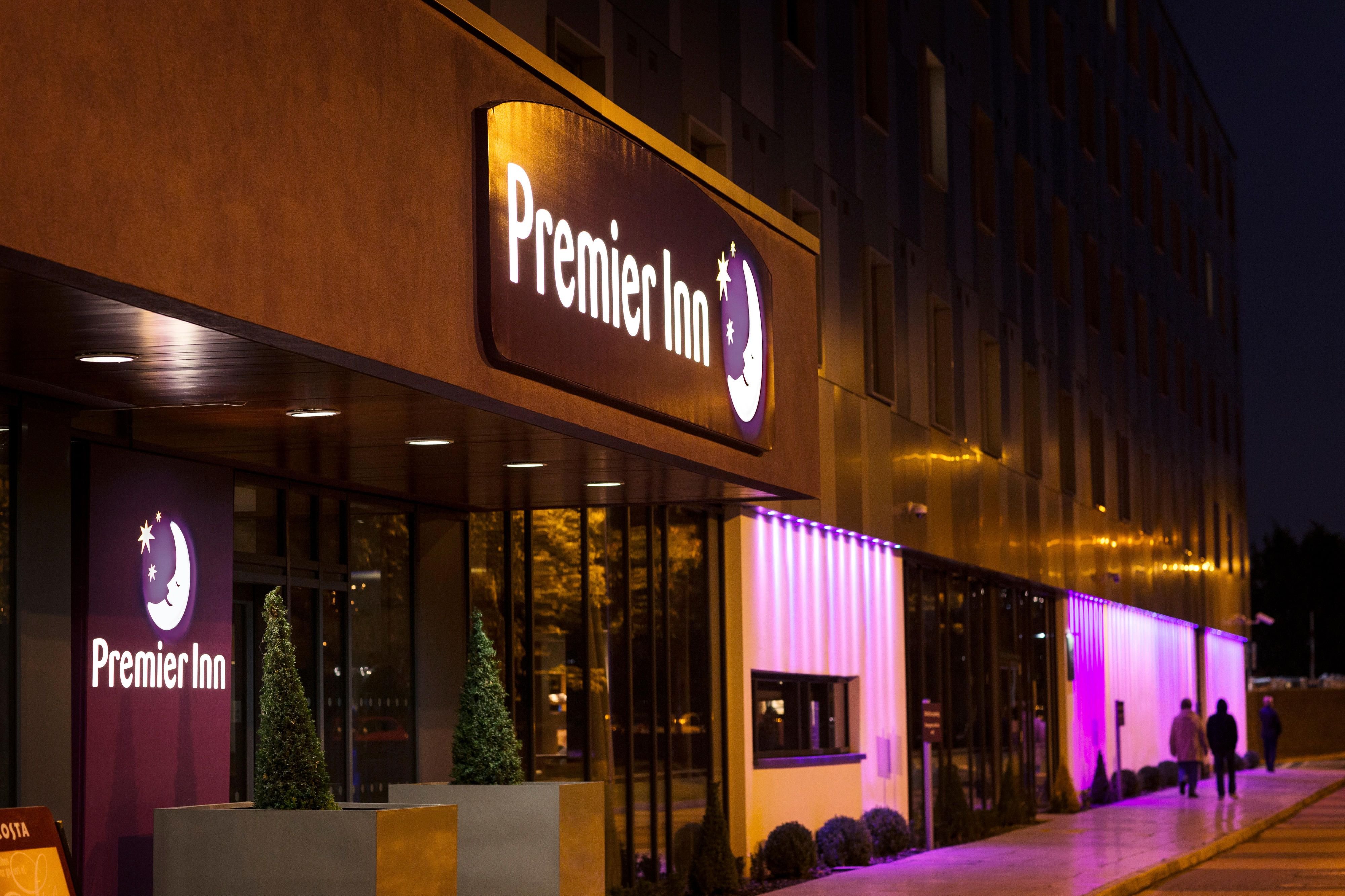 Die Farbe lila dominiert bei der Hotel-Kette Premier Inn. In Leipzig soll 2018 ein neuer Standort eröffnen.