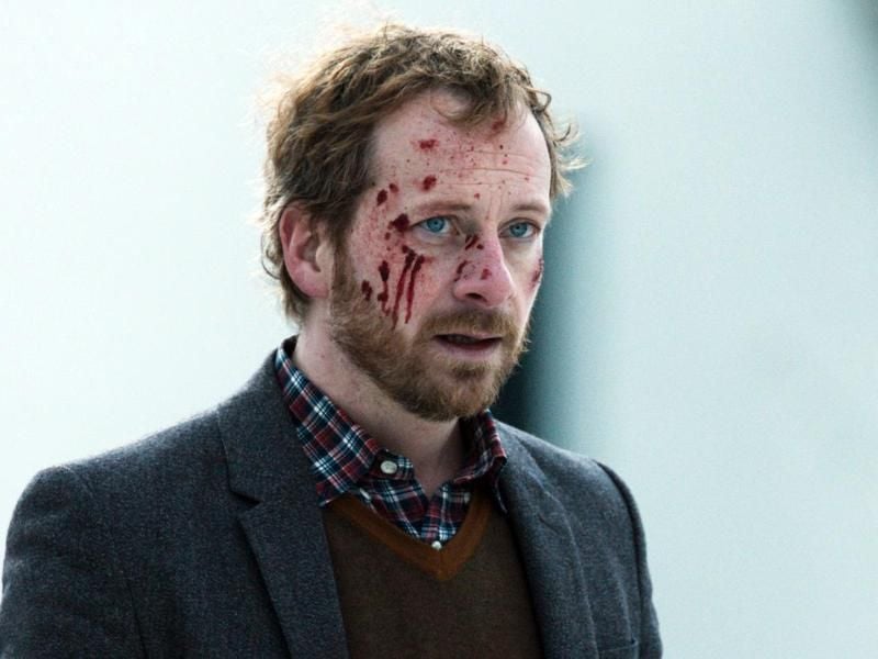 Wird in eine Menge Ärger verwickelt: Der erfolgreiche Autor billiger Sex&Crime-Romane Theo, gespielt von Fabian Busch. Foto: Camino Filmverleih/dpa