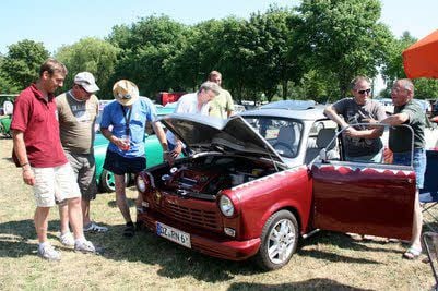 Fahrzeuge aus DDR-Produktion und ihre Besitzer treffen sich erneut in Mügeln.
