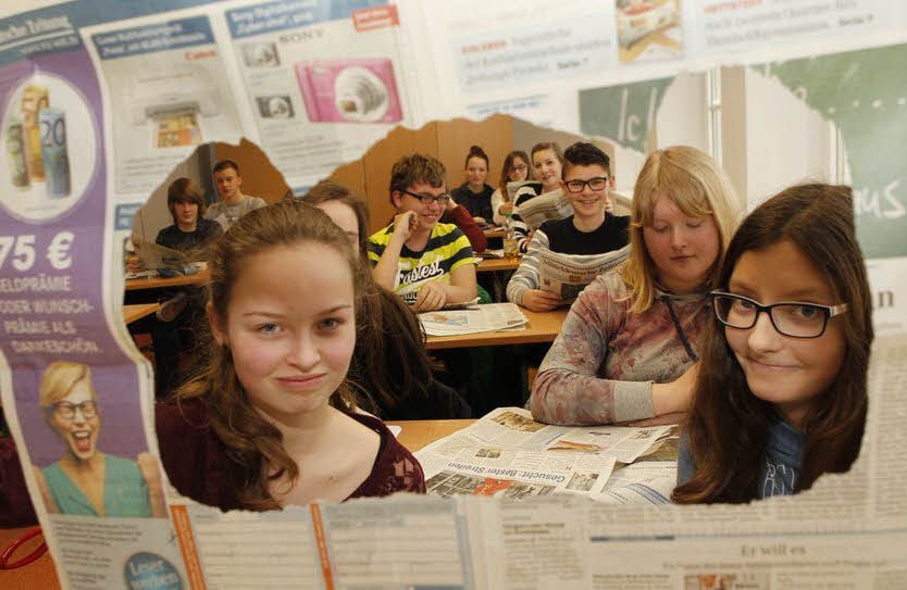 Die Schüler der Klasse 8.3 des Humboldt-Gymnasiums warfen am Montag einen Blick in die aktuelle Ausgabe der MZ - und heute schauen sie selbst aus der Zeitung.