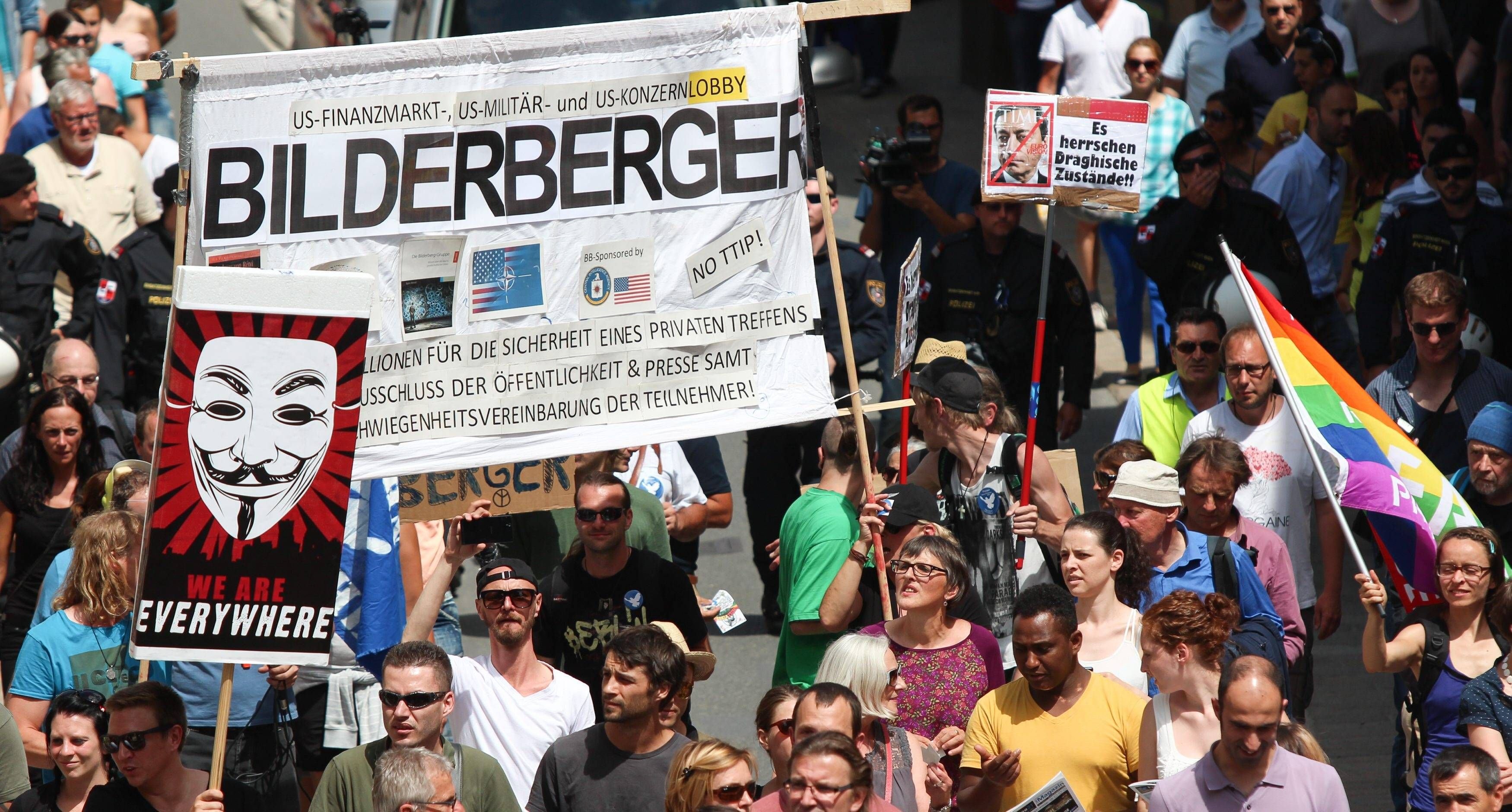 Demonstration gegen die Bilderbergkonferenz in Österreich 2015.