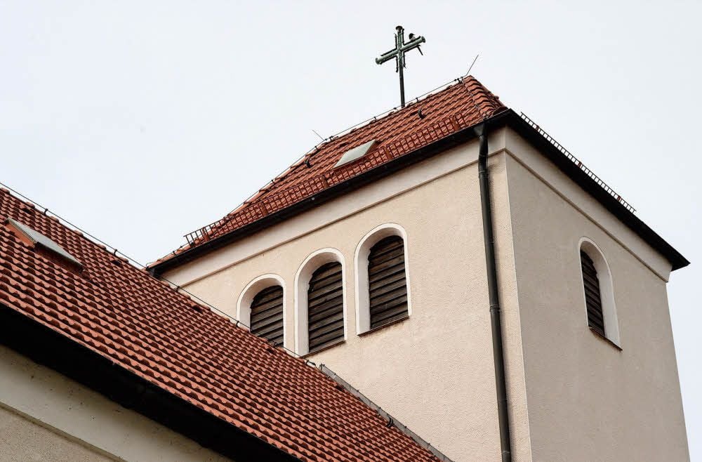 Nach Kinderporno-Vorwürfen gegen einen katholischen Pfarrer bangt die Kirche um ihren Ruf.