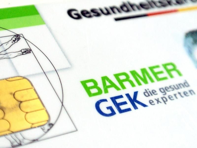 Die Barmer GEK klagt über 7500 säumige Mitglieder. Foto: Henning Kaiser/Archiv