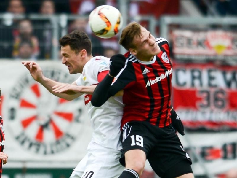 Ingolstadt und Stuttgart trennen sich in einer torreichen Partie mit 3:3-Unentschieden. Foto: Armin Weigel