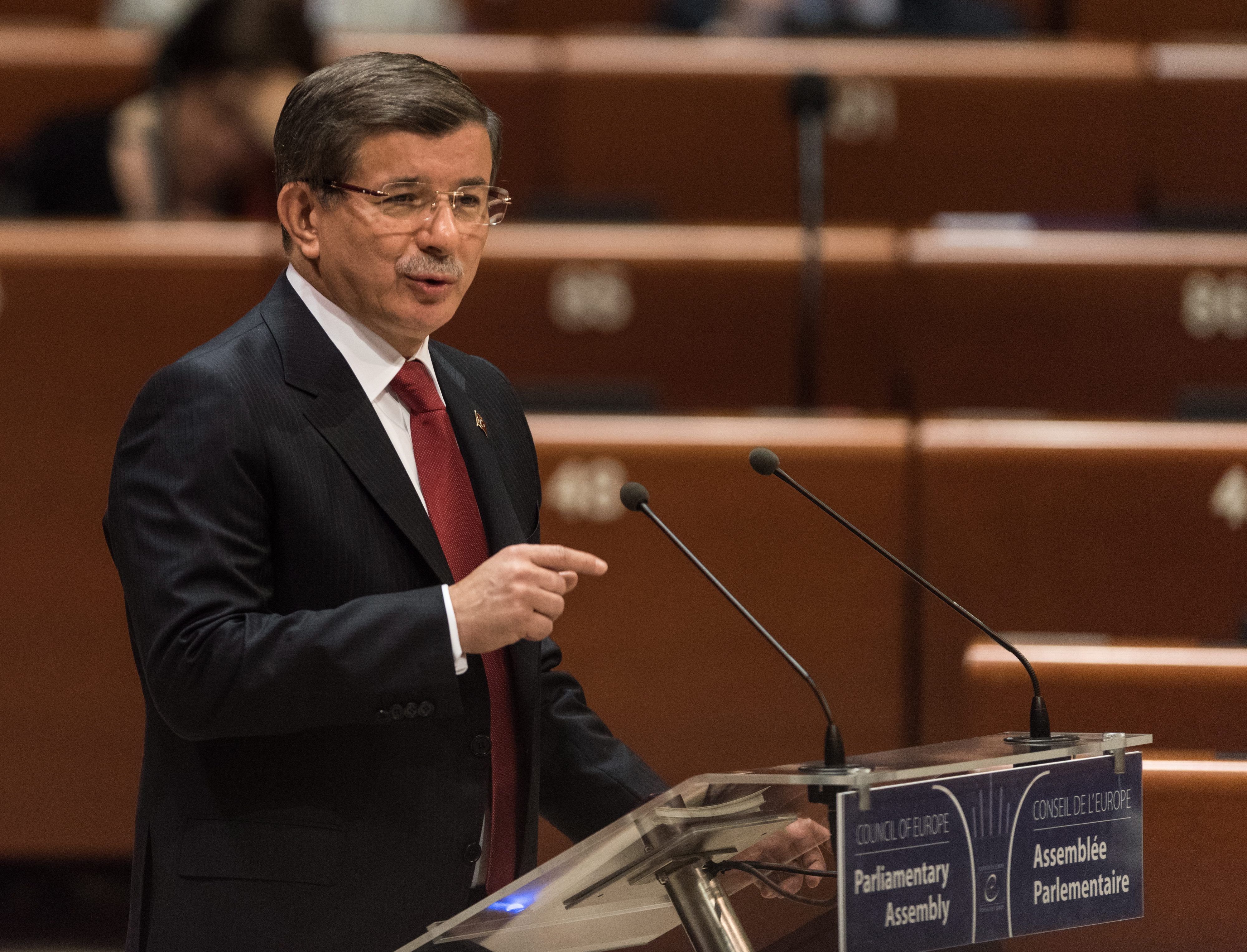 Der türkische Ministerpräsident Ahmet Davutoglu geht von Visumsfreiheit ab Juni aus.