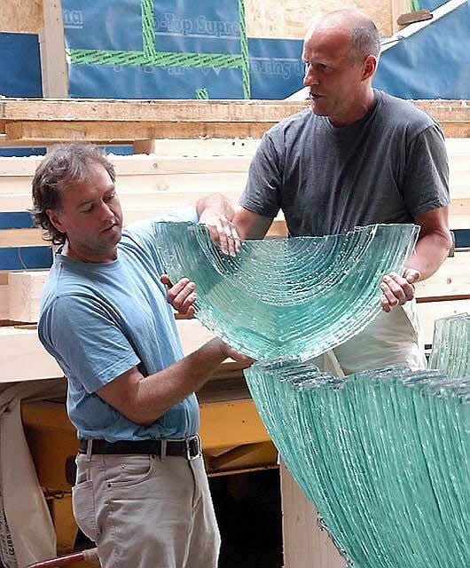 Hubert Stern (links) und Ronald Fischer hatten die Idee und bauten die erste Arche 2003.