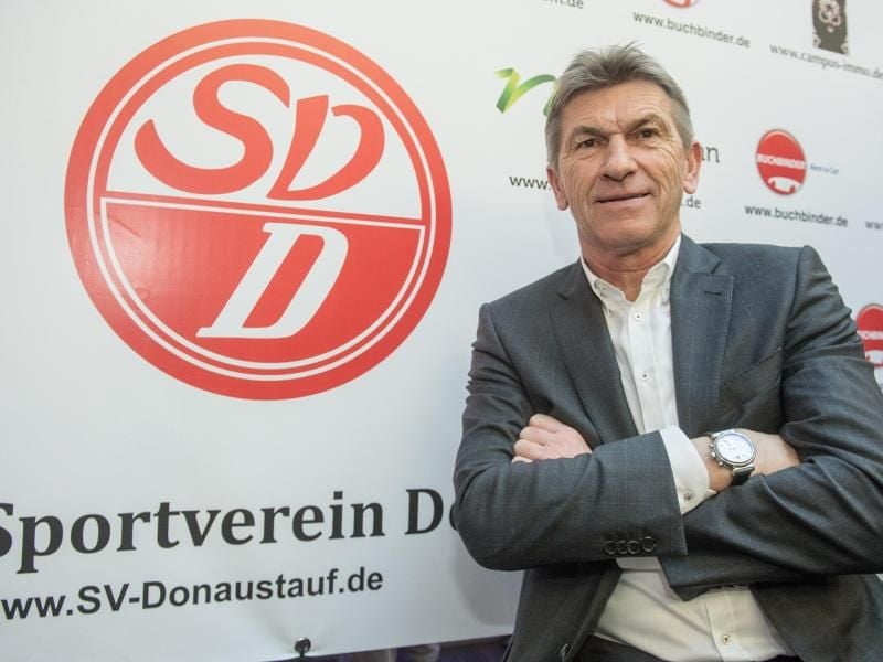 Klaus Augenthaler wird neuer Trainer beim SV Donaustauf. Foto: Armin Weigel