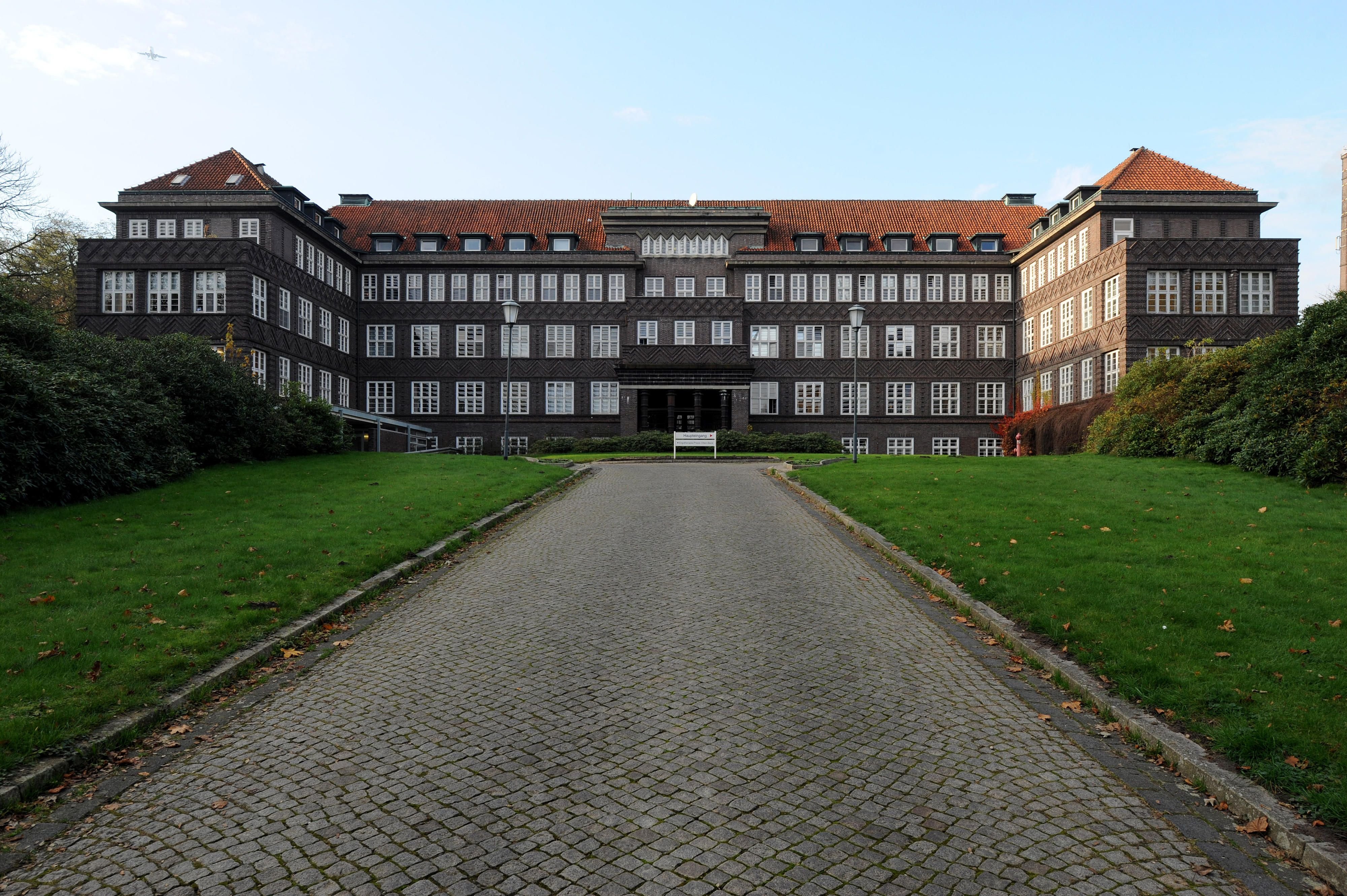 Am Klinikum Delmenhorst mordete Niels H.. Wie oft, wird wohl nie vollends aufgeklärt werden.