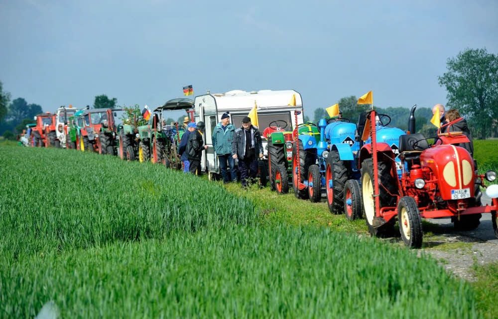 Beim Festumzug am Sonnabend werden auch historische Landmaschinen durch Quellendorf fahren.