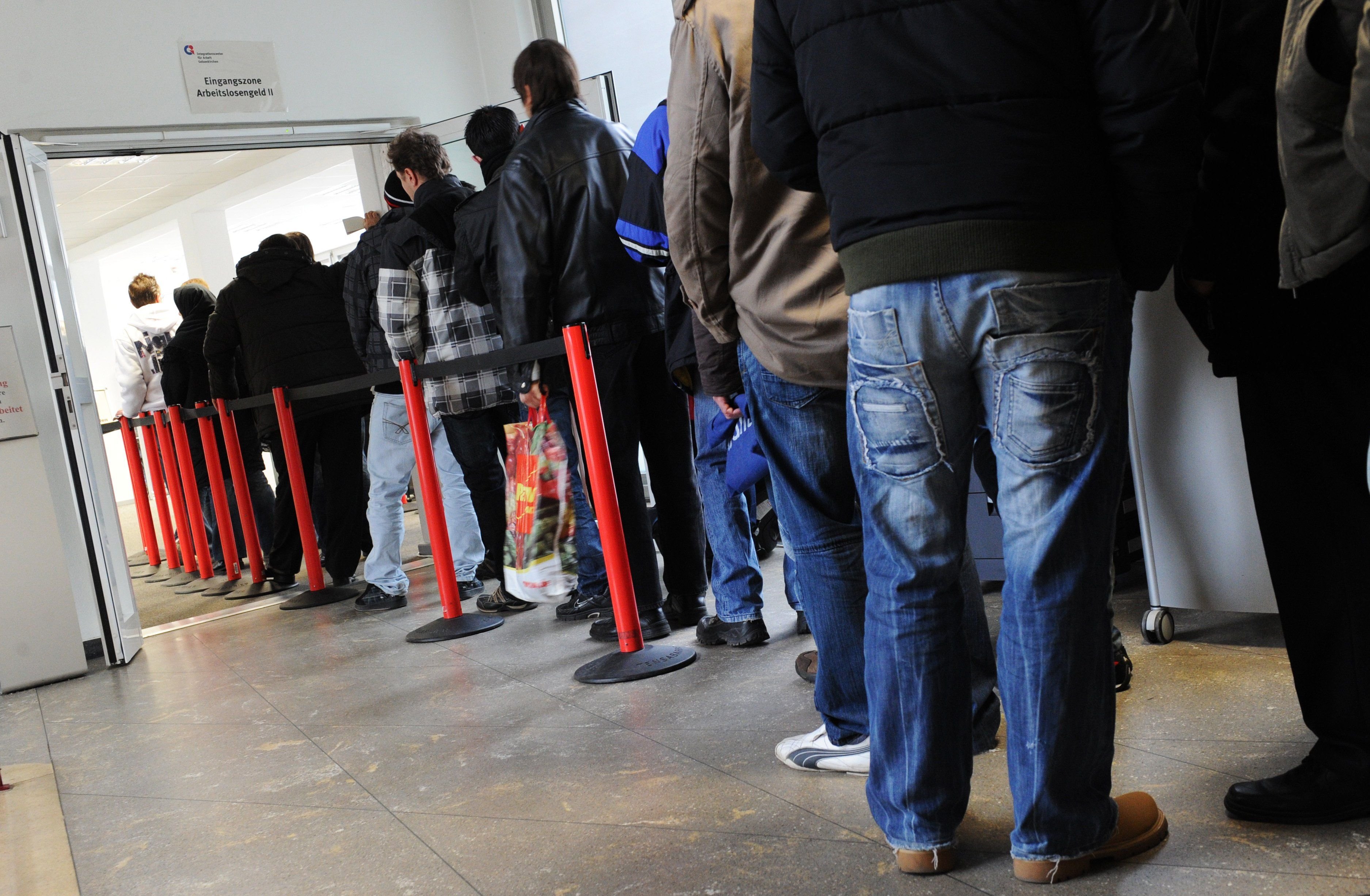 Nach einer Wartezeit von 15 Monaten haben Flüchtlinge ein Anrecht auf Hartz 4.