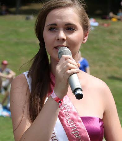 Prinzessin Sophia wird dieses Jahr zur Königin, eine neue Prinzessin wird gesucht.