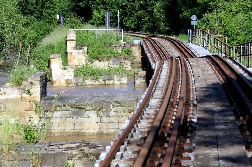 Die Flutgrabenbrücke wurde im Hochwasser 2013 zerstört.